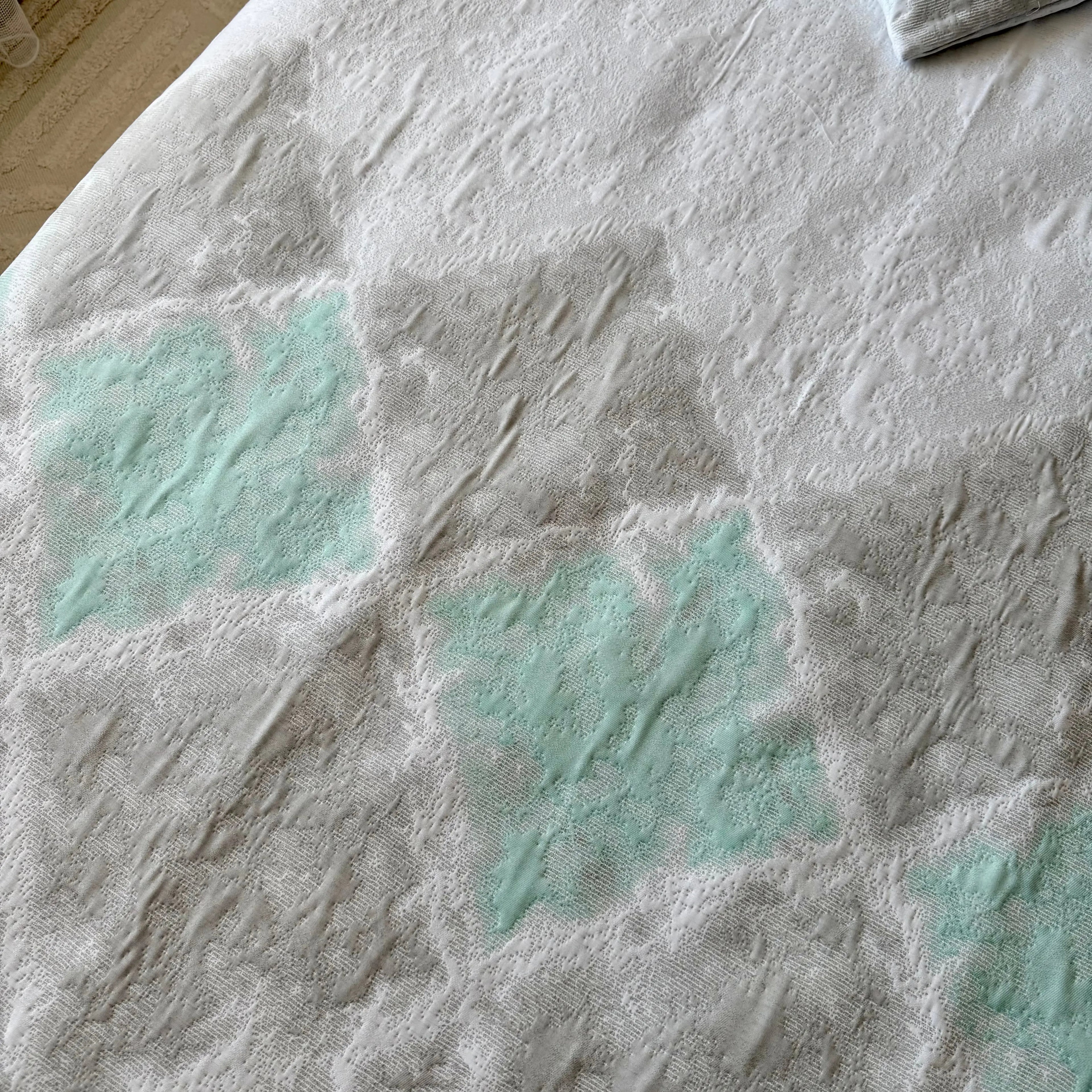 Cuvertura “Candela Green” CRISTAL CONSTRUCT SRL CasaCrystal