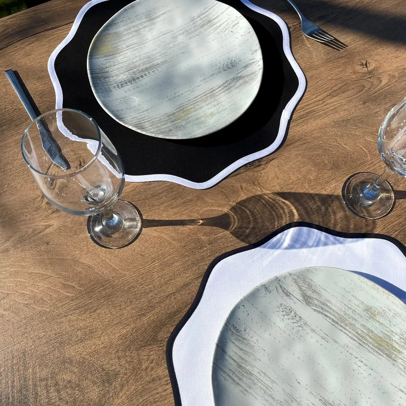Napron "ROUND WHITE" - CasaCrystal