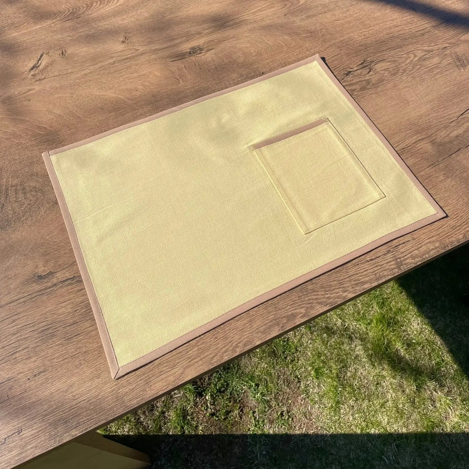 Napron "LIGHT" - CasaCrystal