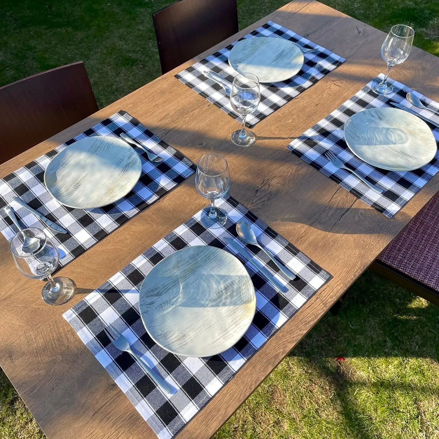 Napron "CHECKERS" - CasaCrystal