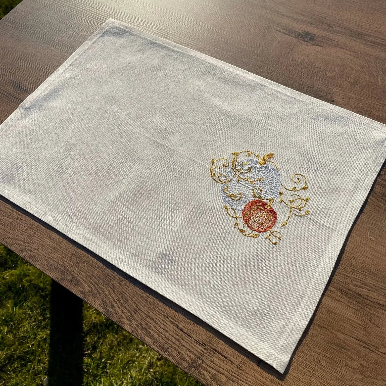 Napron "SPOOKY" - CasaCrystal