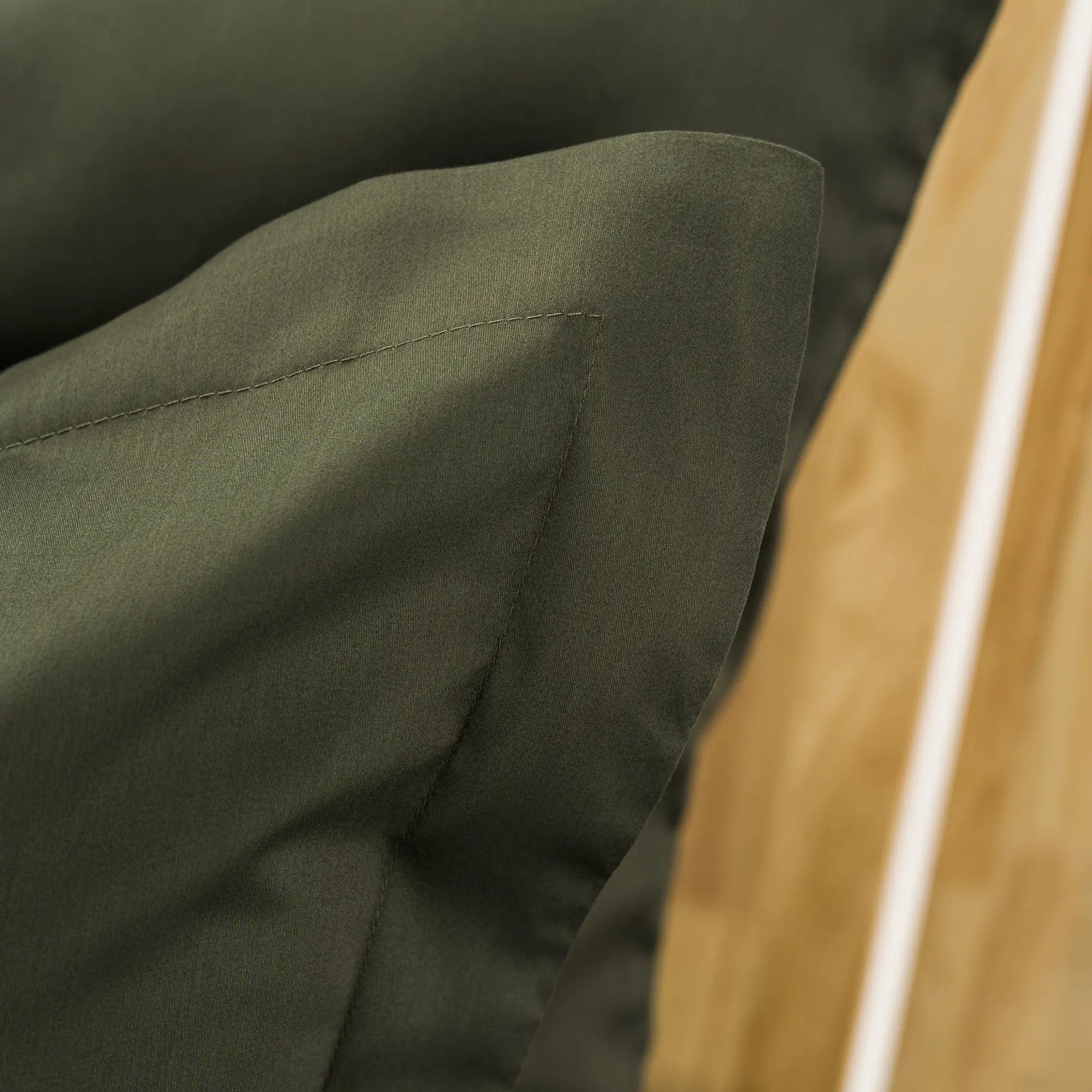 Lenjerie de pat 1 persoană Kaki din bumbac satinat dens simplă, personalizabilă – SIMPLE KAKI CASA CRYSTAL CasaCrystal