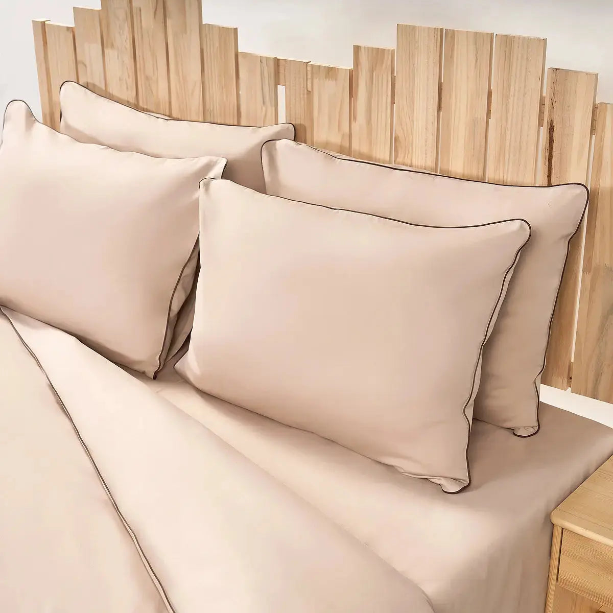 Lenjerie de pat "ELEGANT CREAM" CasaCrystal CasaCrystal