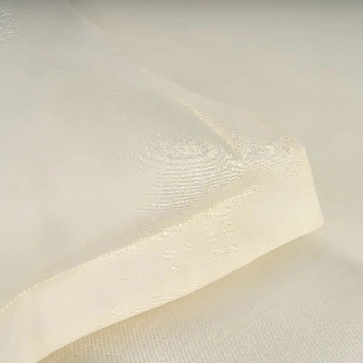 Lenjerie de pat "GOLD ROSE" CasaCrystal CasaCrystal