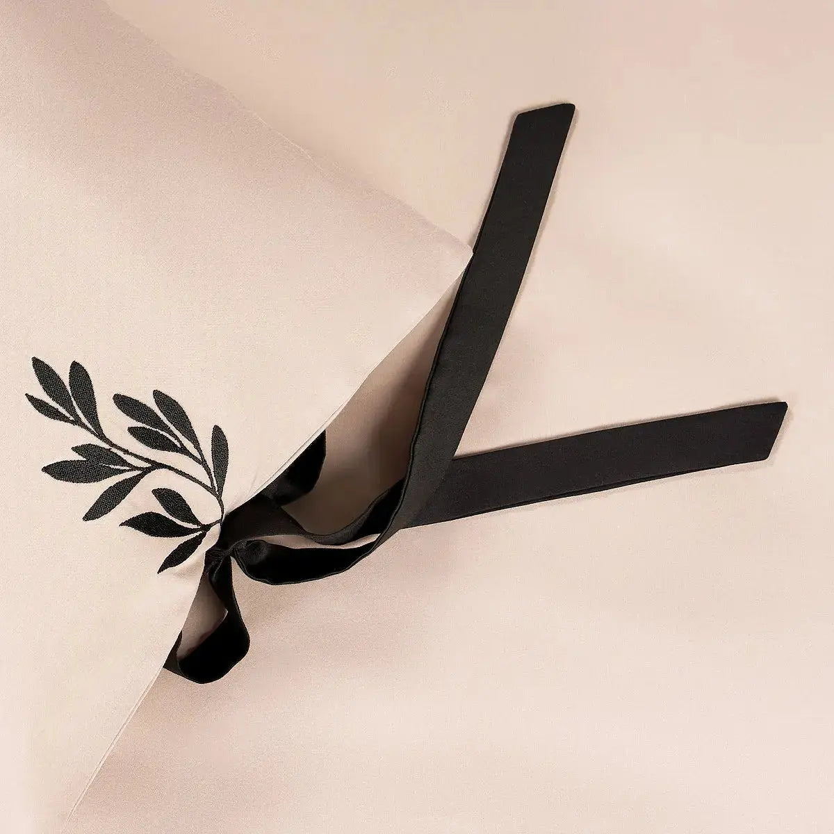 Lenjerie de pat „MULAN” CasaCrystal CasaCrystal