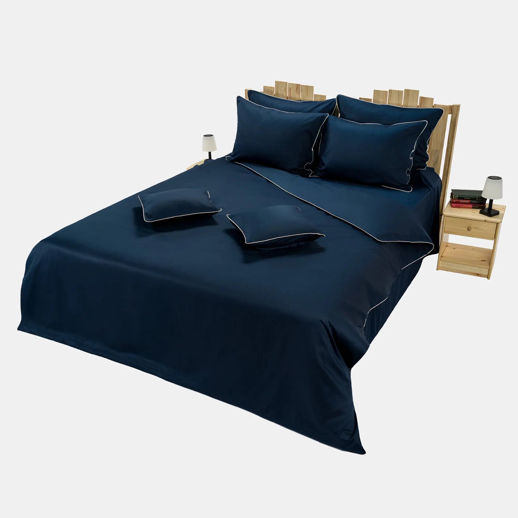 Lenjerie de pat 2 persoane Albastră din bumbac satinat dens simplă, personalizabilă – ELEGANT NAVY CASA CRYSTAL CasaCrystal