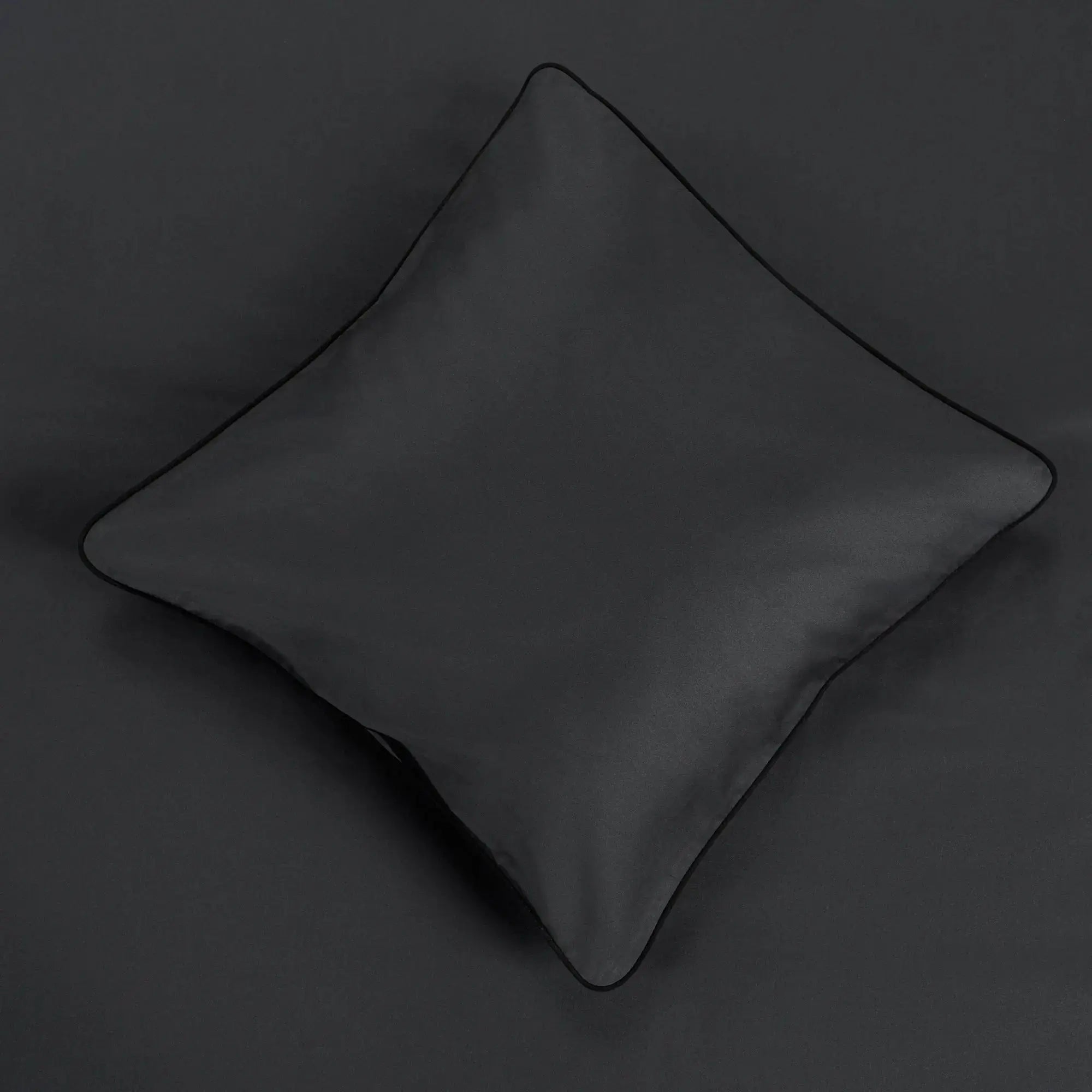 Lenjerie de pat 1 persoană Gri din bumbac satinat dens simplă, personalizabilă – ELEGANT ANTRACIT CasaCrystal CasaCrystal