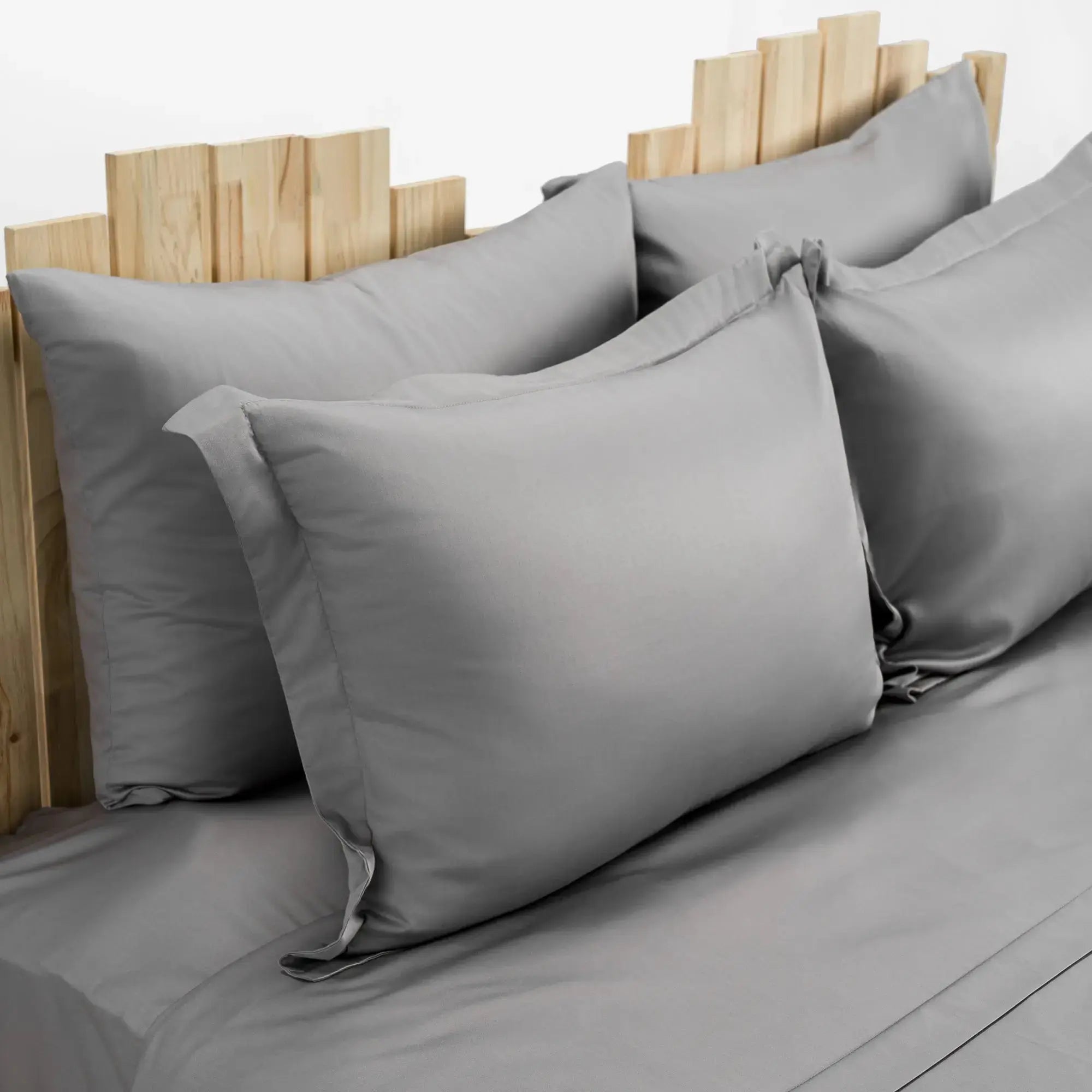 Lenjerie de pat 1 persoană Gri din bumbac satinat dens simplă, personalizabilă – SIMPLE GREY CASA CRYSTAL CasaCrystal