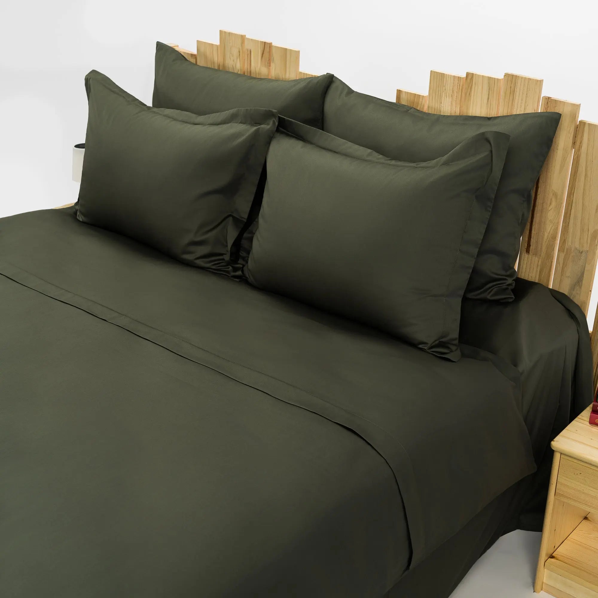 Lenjerie de pat 2 persoane Kaki din bumbac satinat dens simplă, personalizabilă – SIMPLE KAKI CASA CRYSTAL CasaCrystal