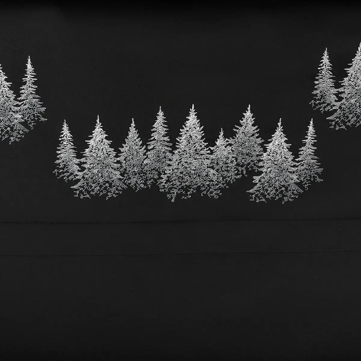 Lenjerie de pat "DARK FOREST" - CasaCrystal