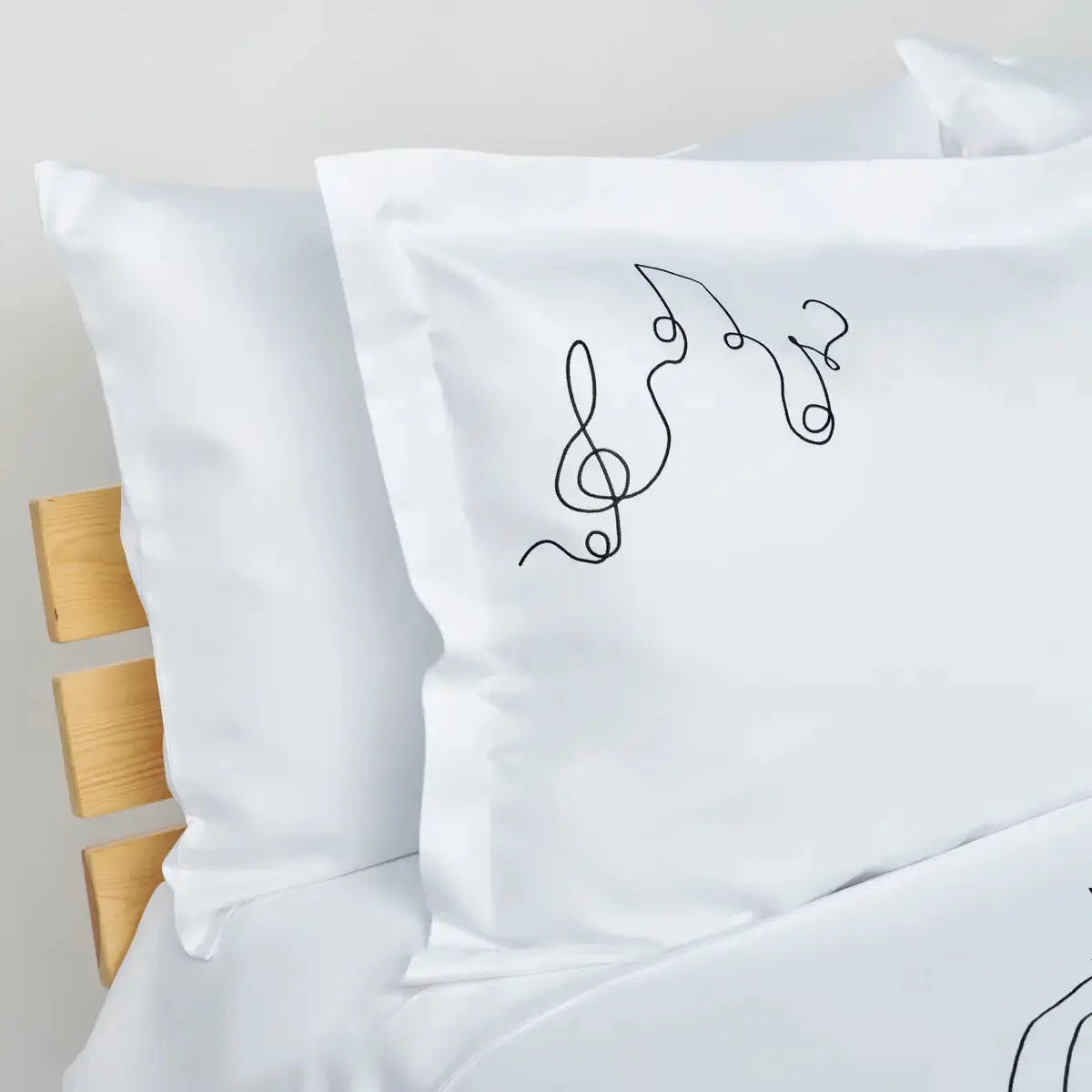 Lenjerie de pat "MUSICAL" - CasaCrystal