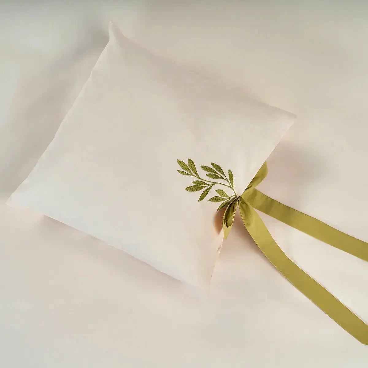 Lenjerie de pat “JASMINE” CasaCrystal CasaCrystal