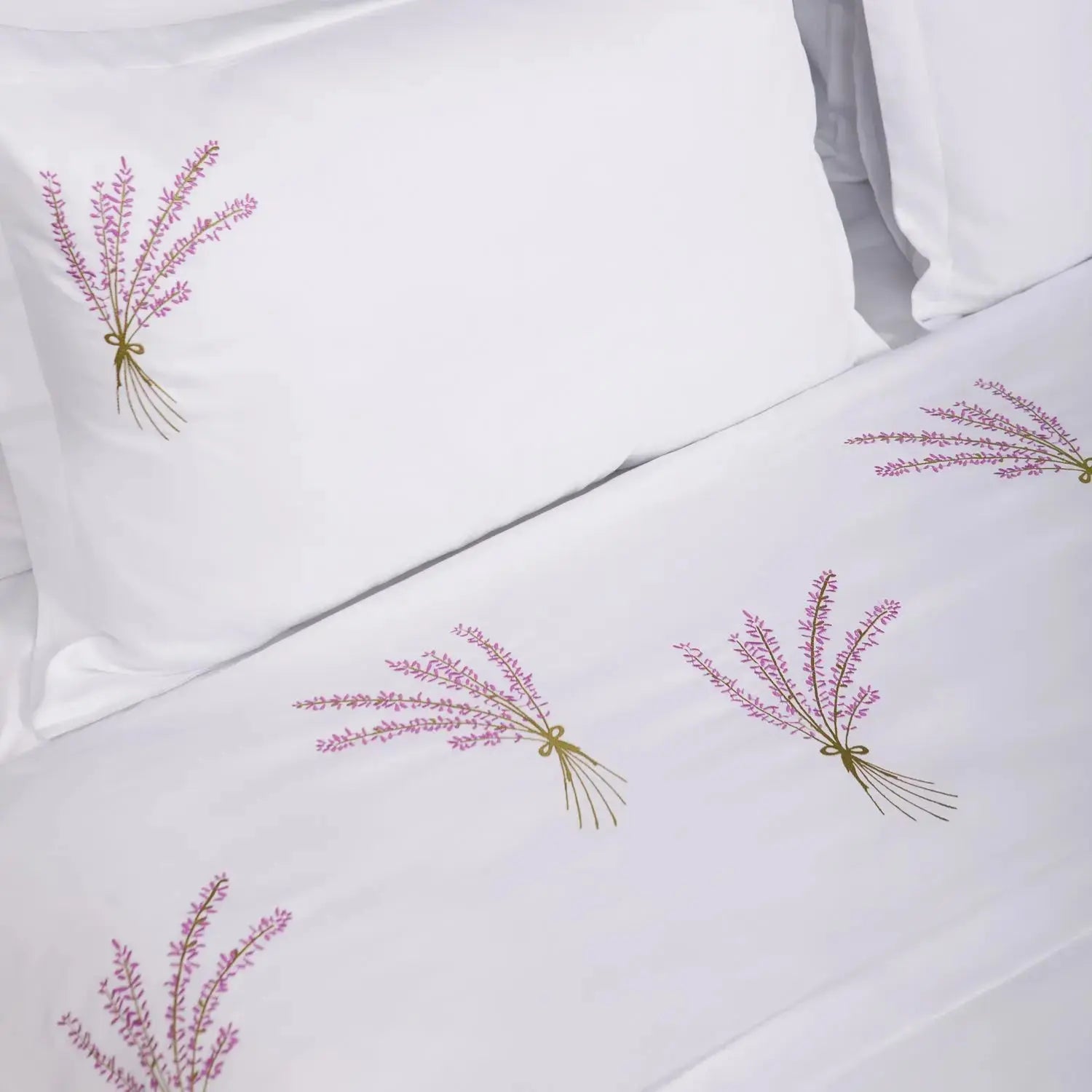 Lenjerie de pat "LEVĂNȚICĂ-WHITE" - CasaCrystal