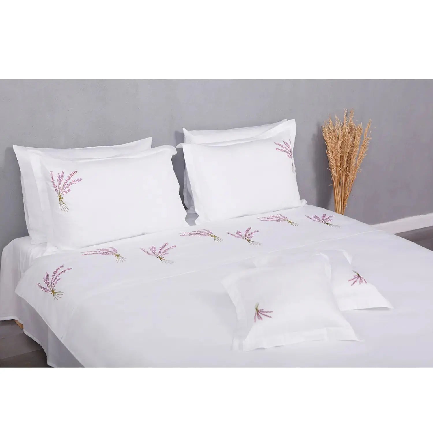 Lenjerie de pat "LEVĂNȚICĂ-WHITE" - CasaCrystal