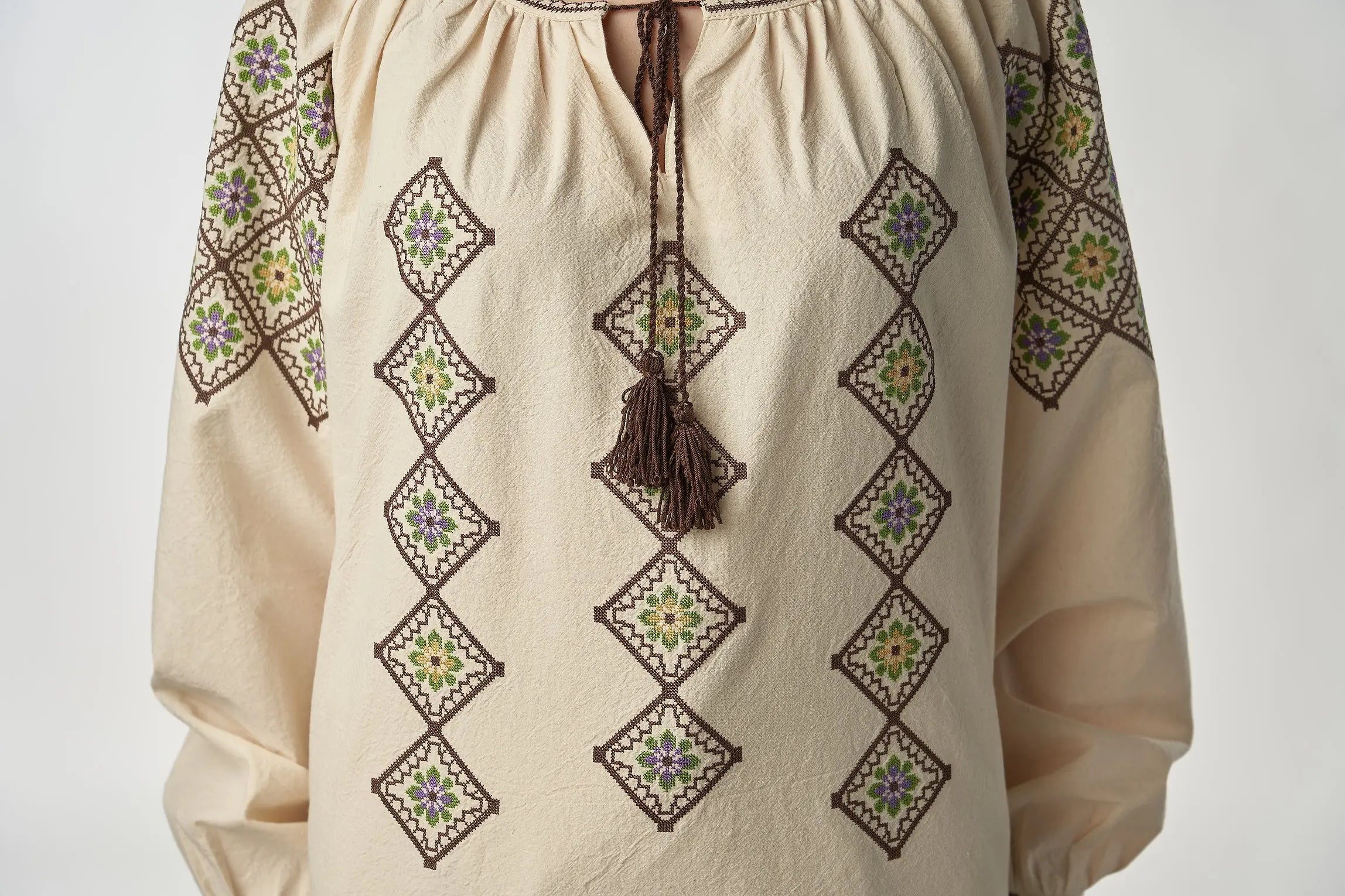 Ie traditionala "SANDA" - CasaCrystal