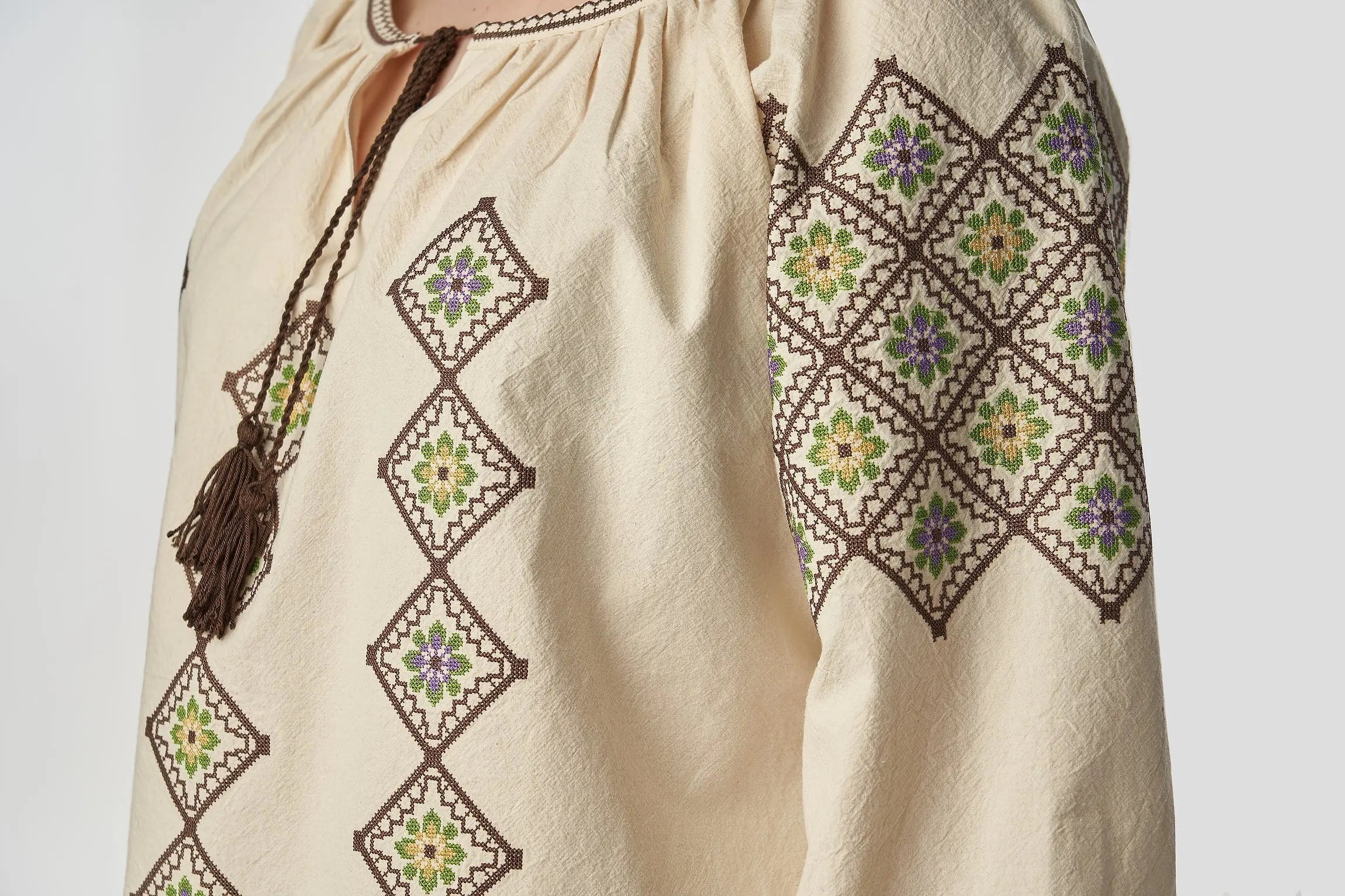 Ie traditionala "SANDA" - CasaCrystal
