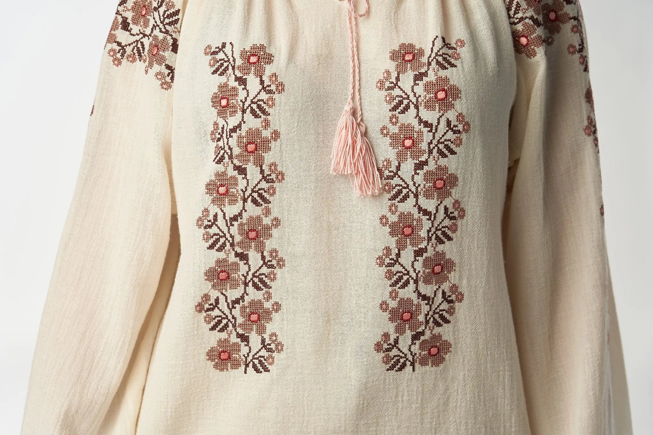 Ie traditionala "AMELIA" - CasaCrystal