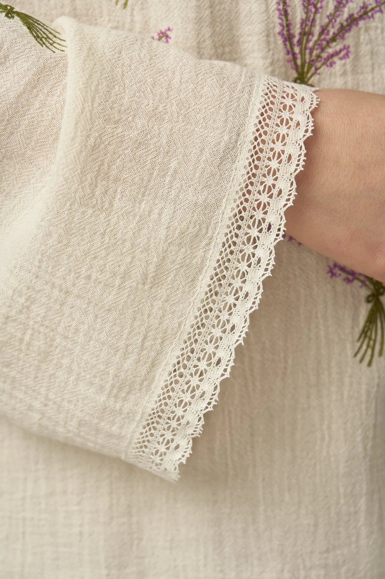 Ie traditionala "LAVANDA" - CasaCrystal