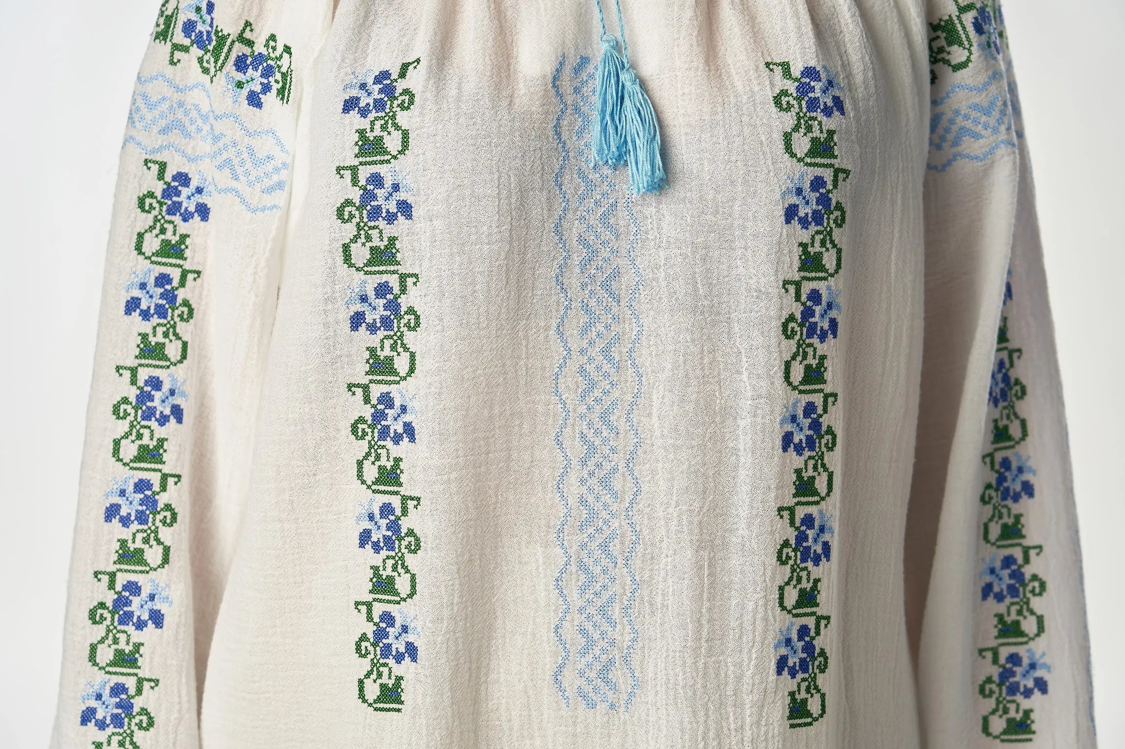 Ie traditionala "ZOE" - CasaCrystal