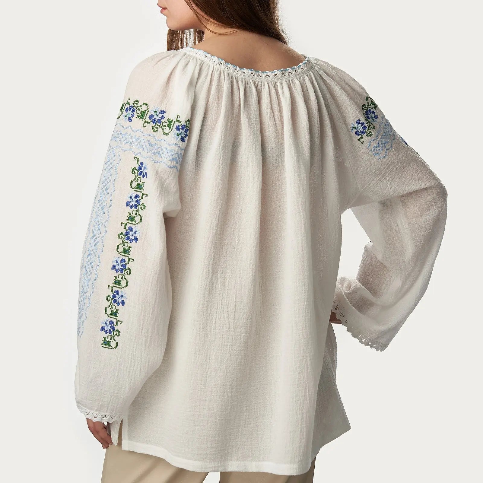 Ie traditionala "ZOE" - CasaCrystal