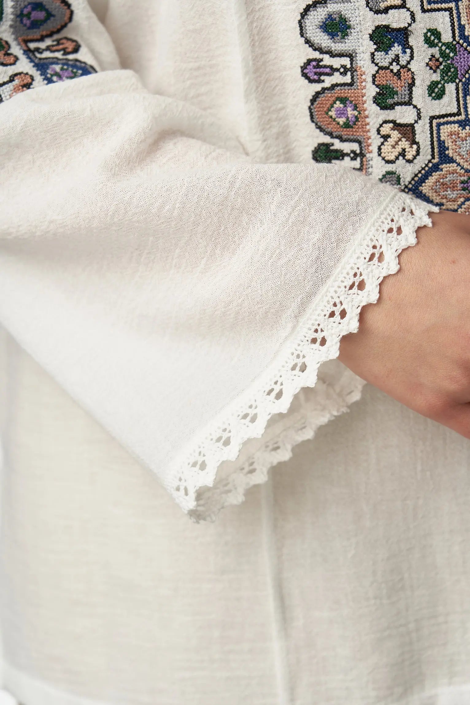 Ie traditionala "VICTORIA" - CasaCrystal