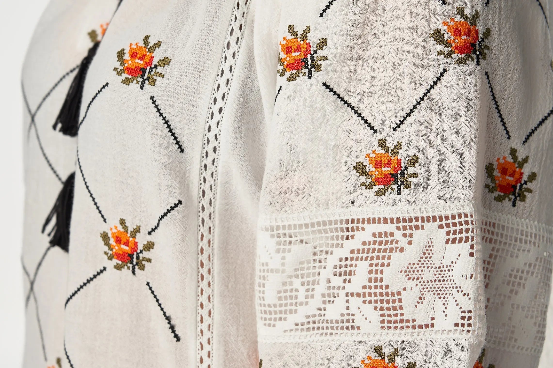 Ie traditionala "MARIA" - CasaCrystal