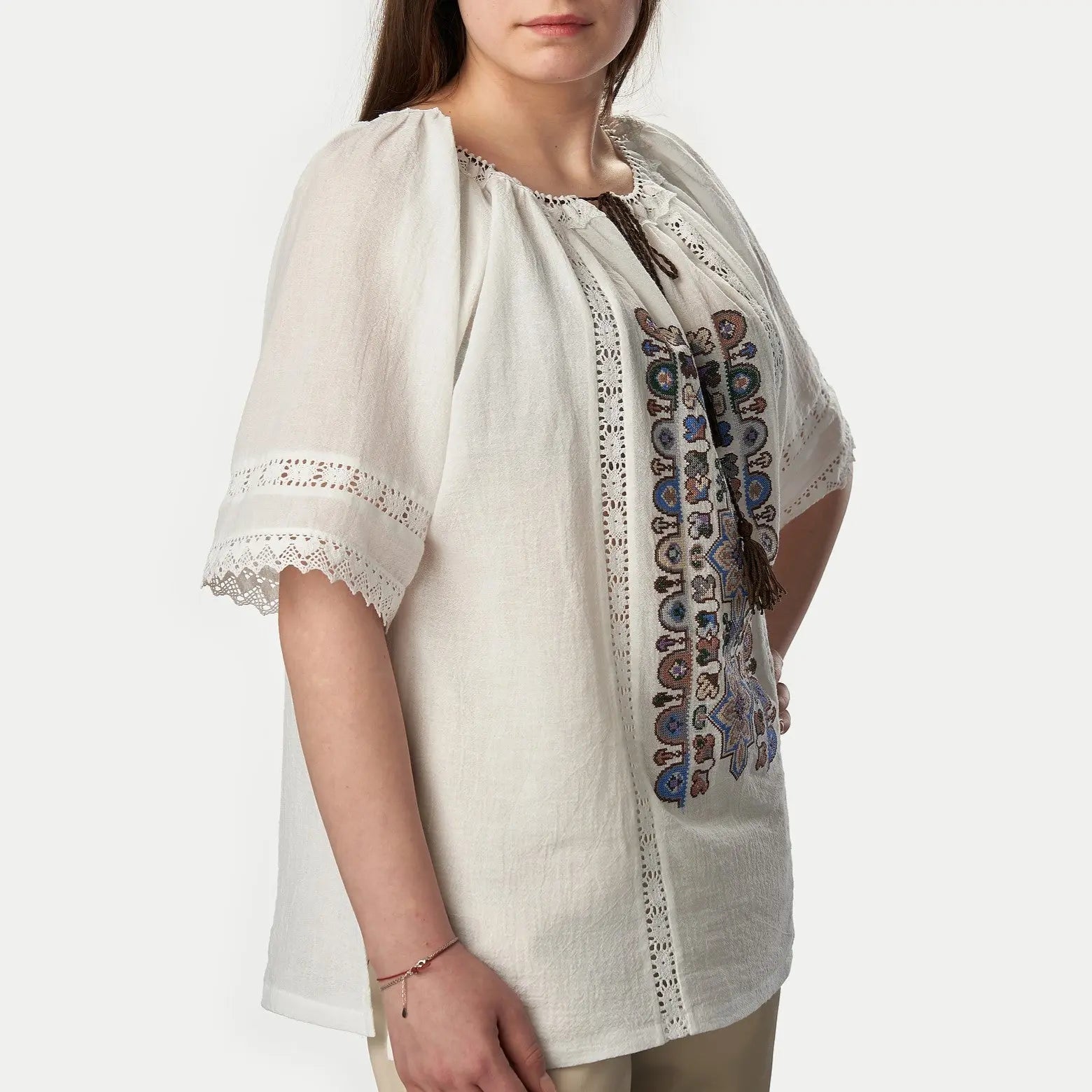Ie traditionala "GEORGIANA" - CasaCrystal