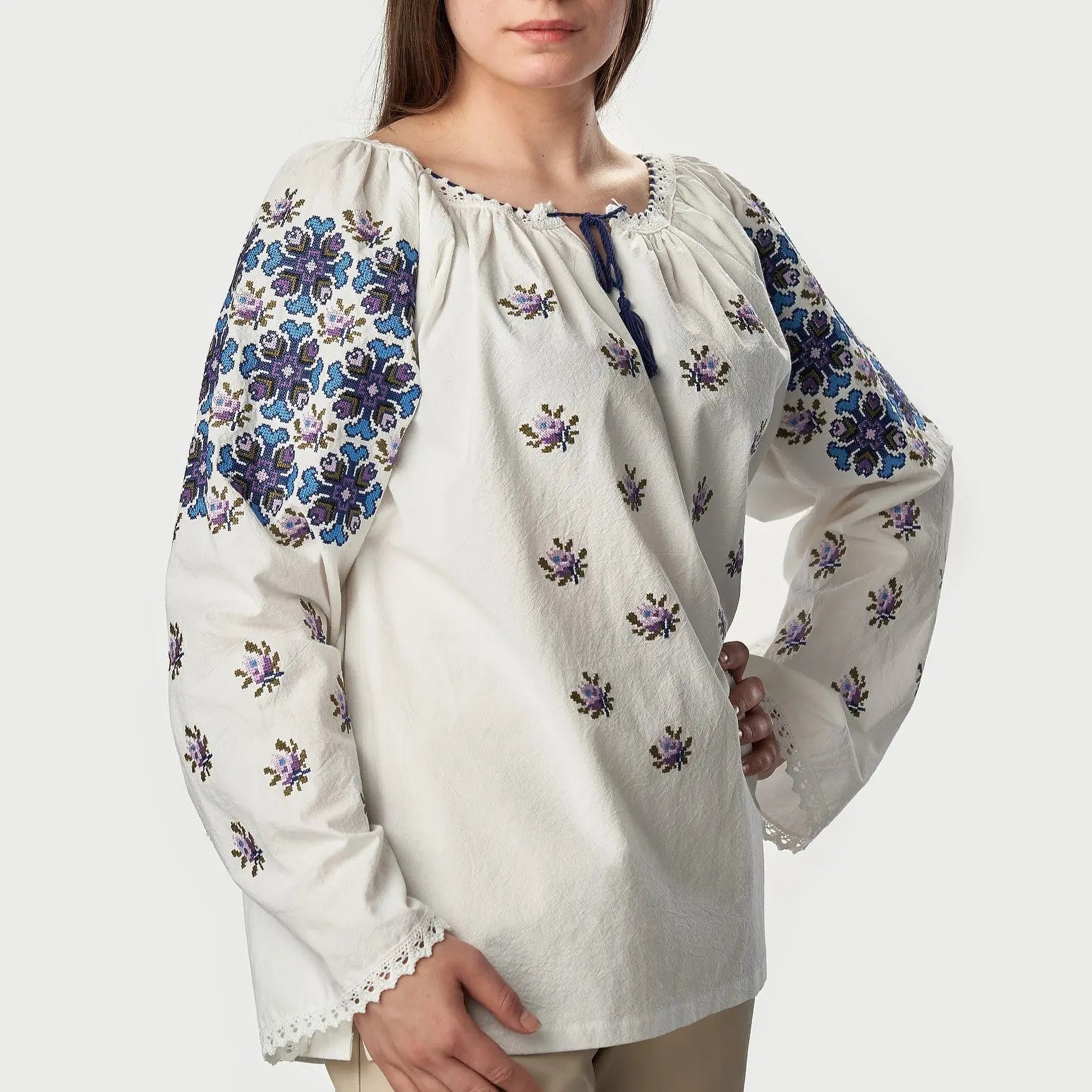 Ie traditionala "VERONICA" - CasaCrystal