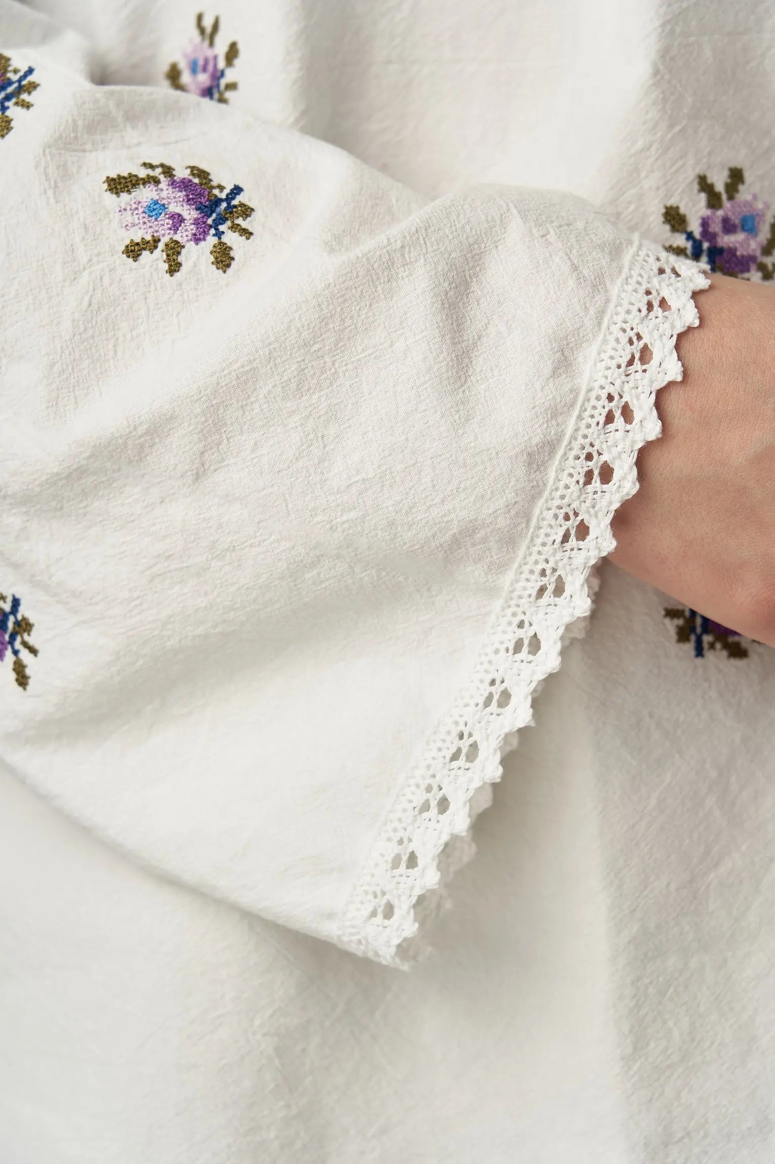 Ie traditionala "VERONICA" - CasaCrystal