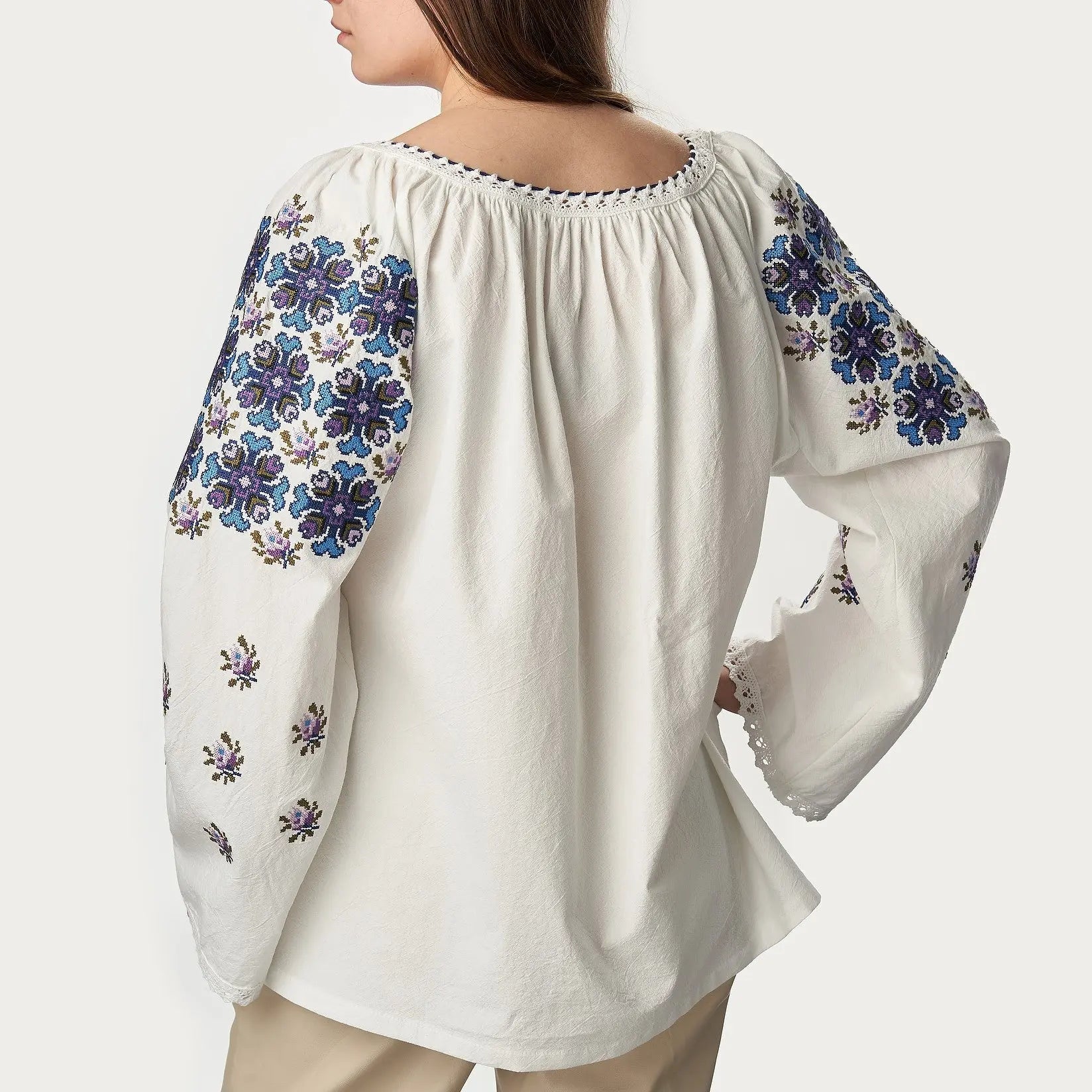 Ie traditionala "VERONICA" - CasaCrystal