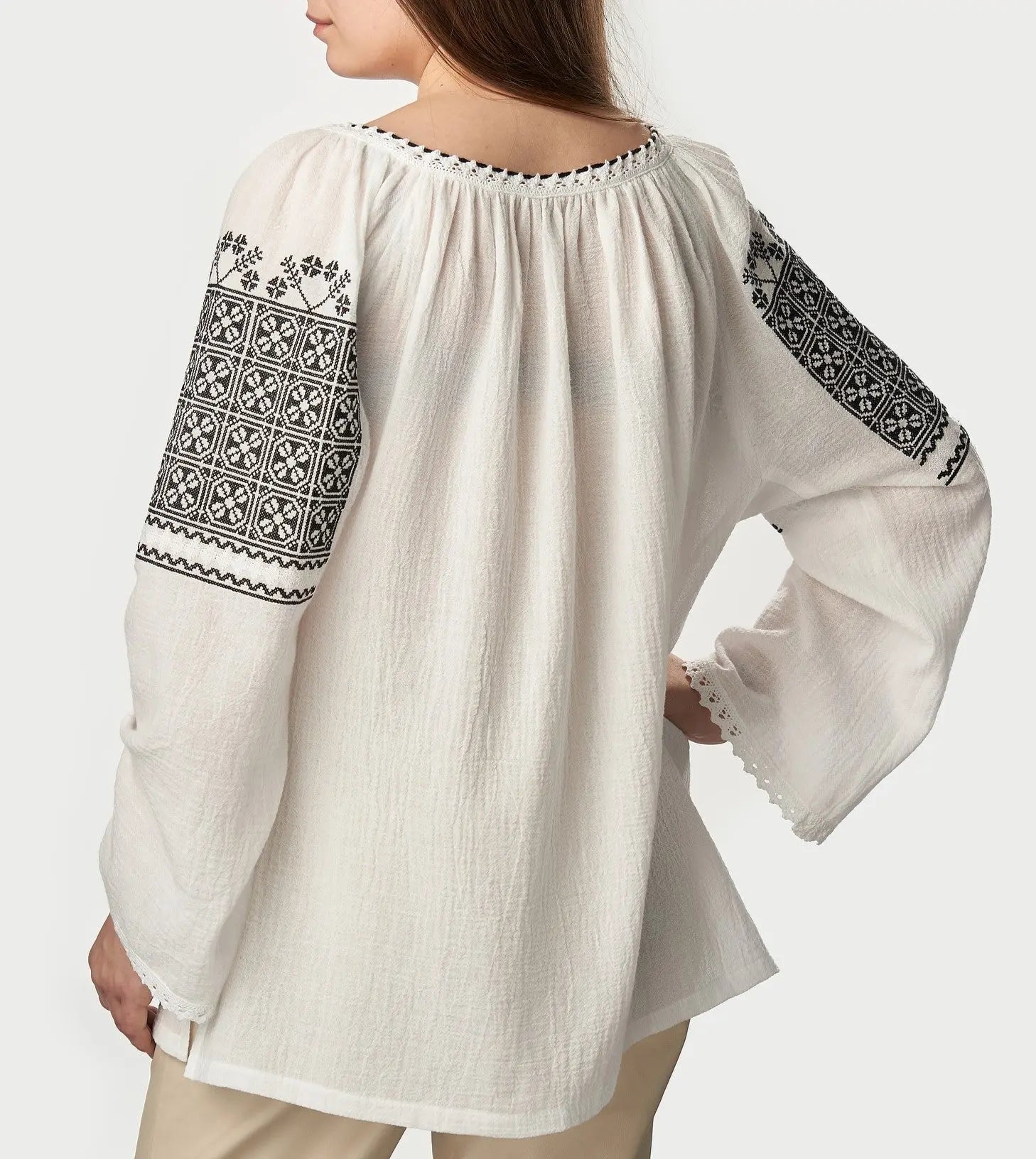 Ie traditionala "ILEANA" - CasaCrystal