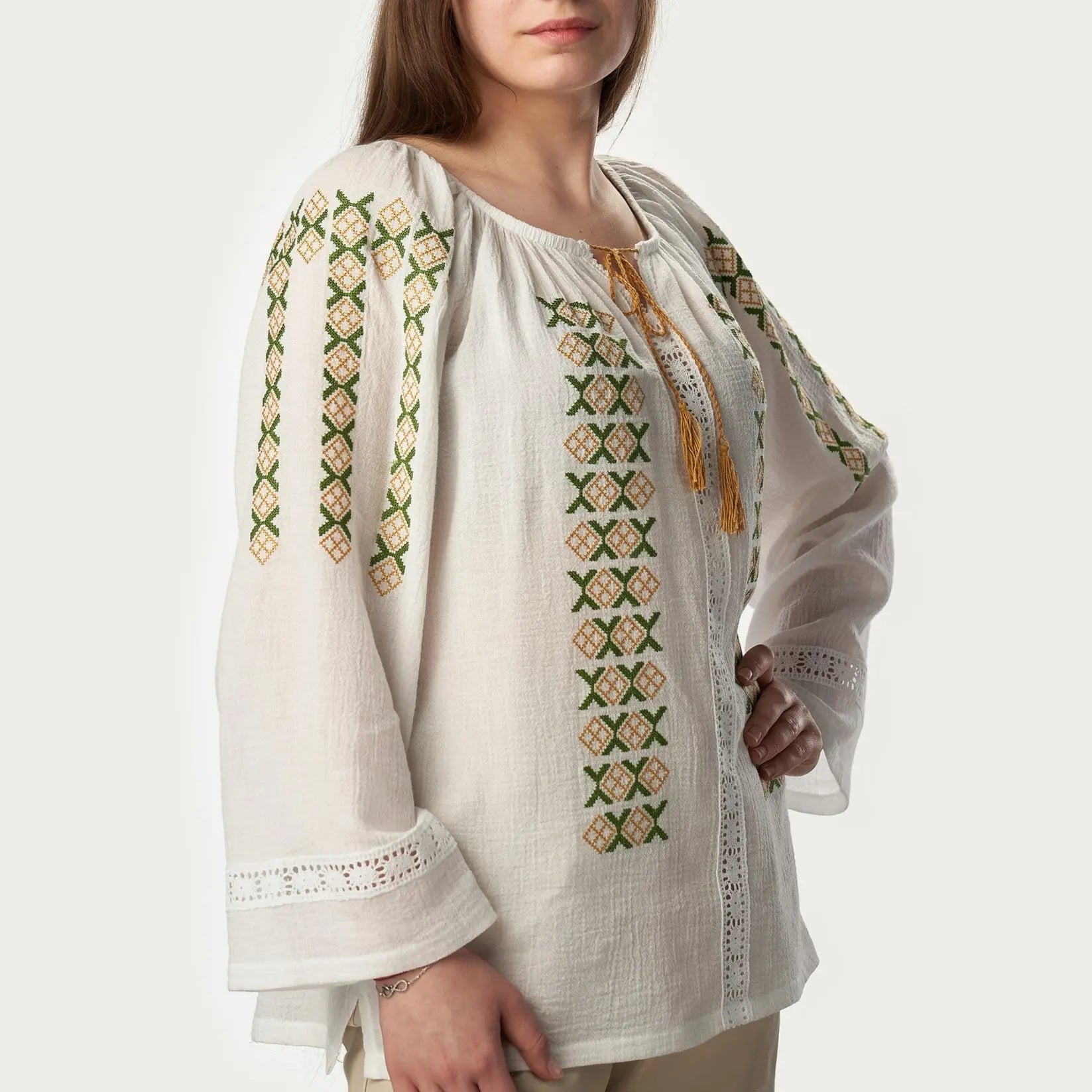 Ie traditionala "VALENTINA" - CasaCrystal