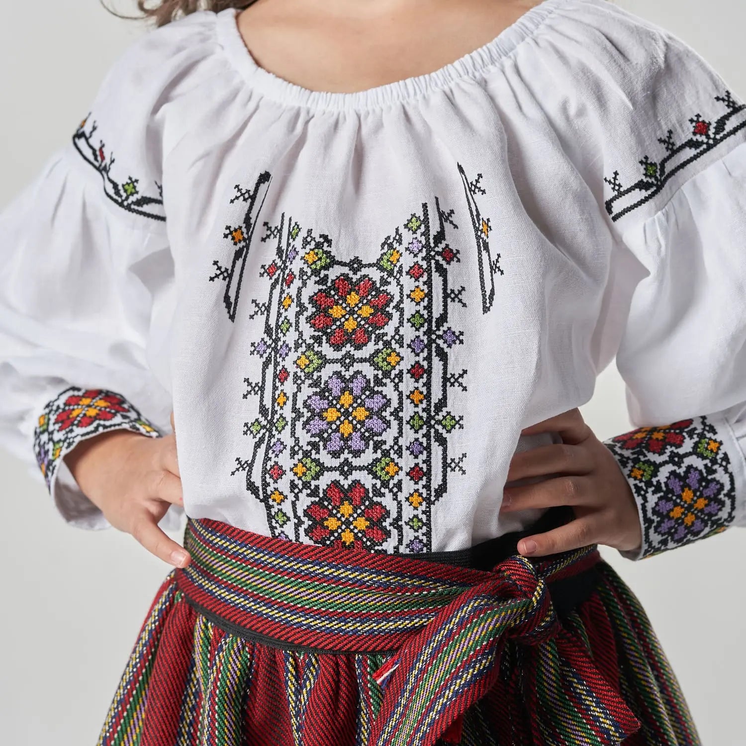 Ie traditionala fetite "MATILDA" - CasaCrystal