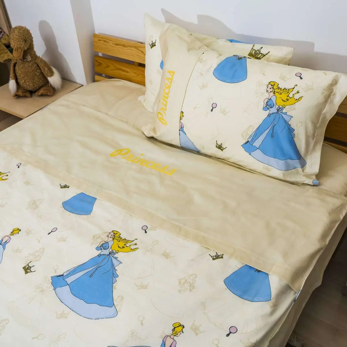 Lenjerie de pat „BLUE PRINCESS” - CasaCrystal