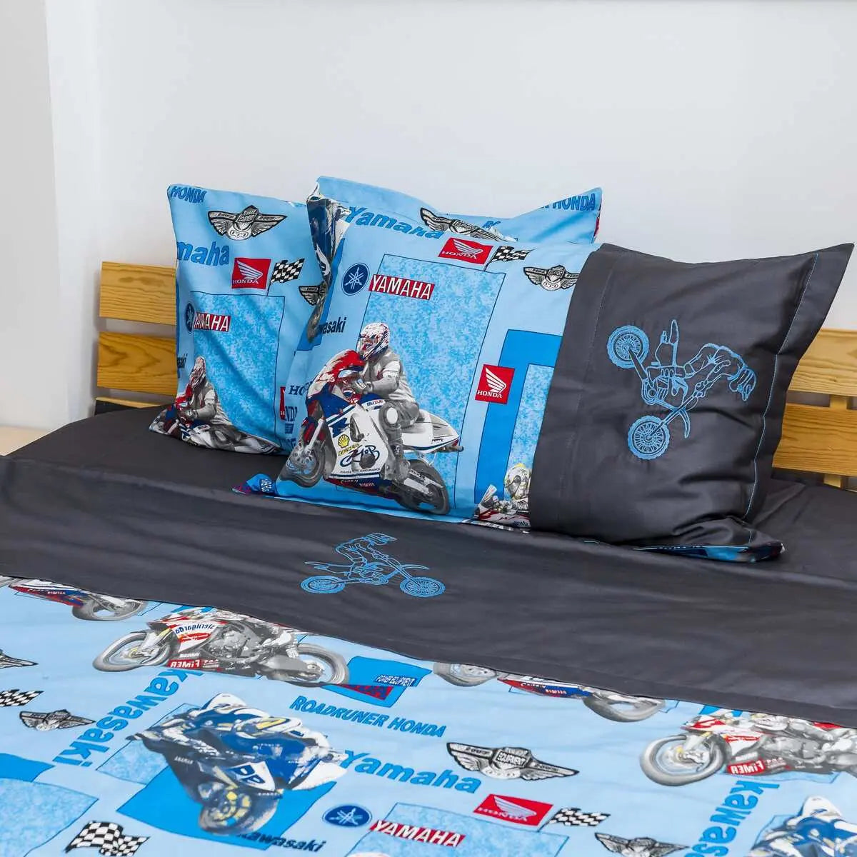 Lenjerie de pat „MOTORCYCLE” - CasaCrystal