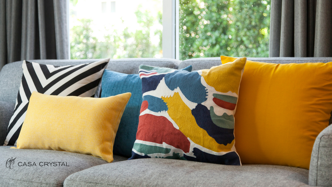 Fețe de pernă decorative-O metodă rapidă și accesibilă pentru a schimba atmosfera casei tale