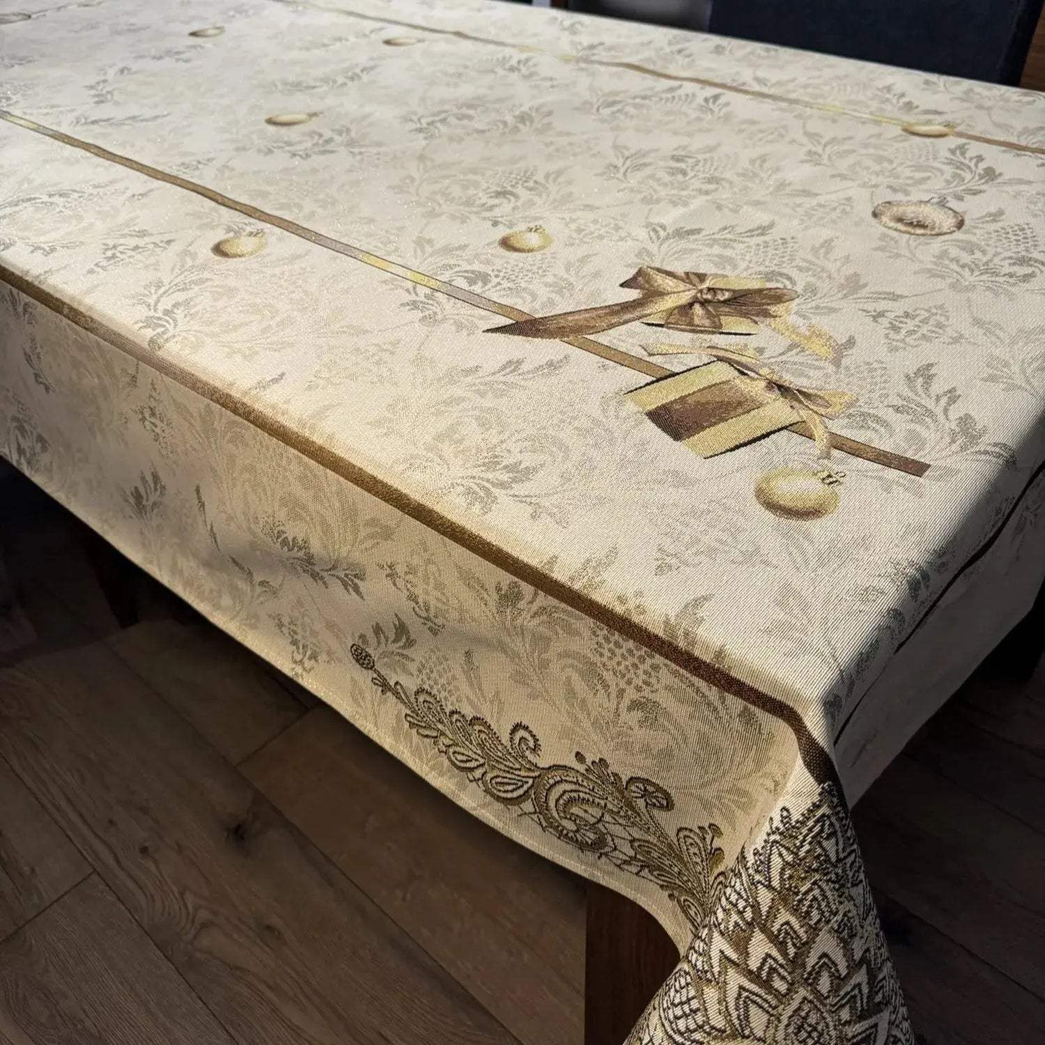 Fețe de masă și Naproane &quot;Amazing Xmas&quot; CasaCrystal CasaCrystal