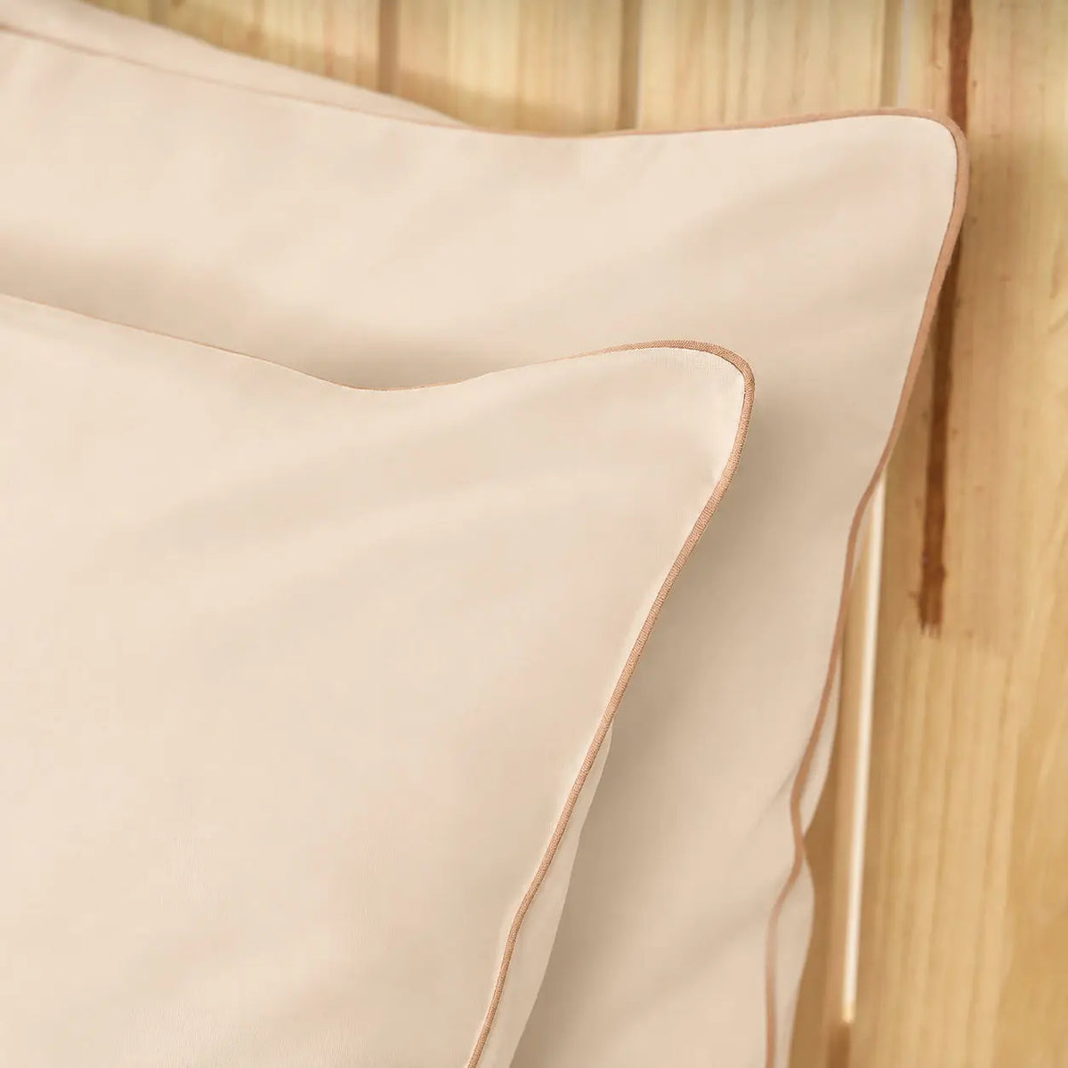 Față de Pernă Elegant din Bumbac 100% Natural - model cu Bordură Dimensiuni și Culori Variate