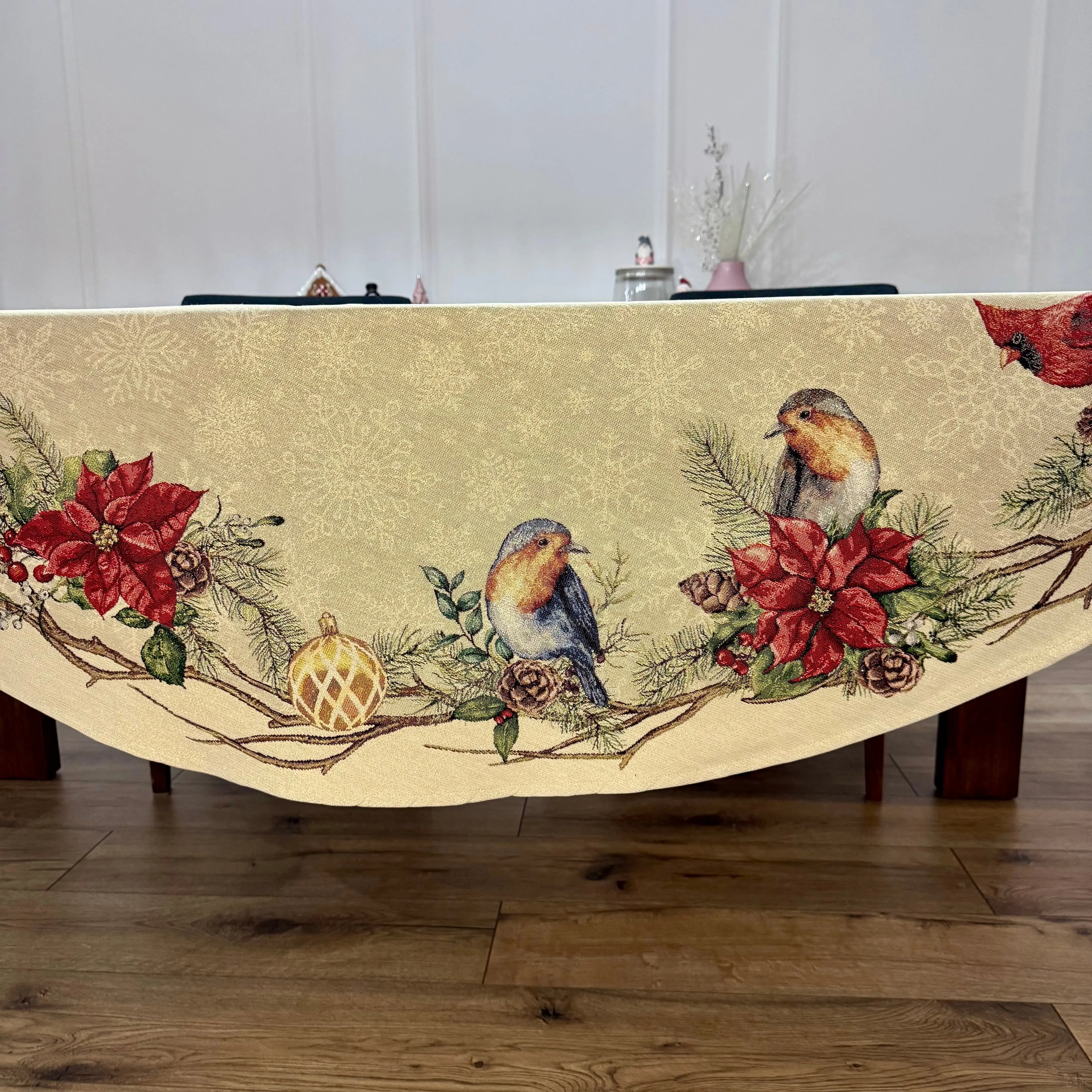 Fata de masa ovala sau patrata din gobelin TRIL, motive pasari si craciunite - Complet personalizabil CASA CRYSTAL CasaCrystal