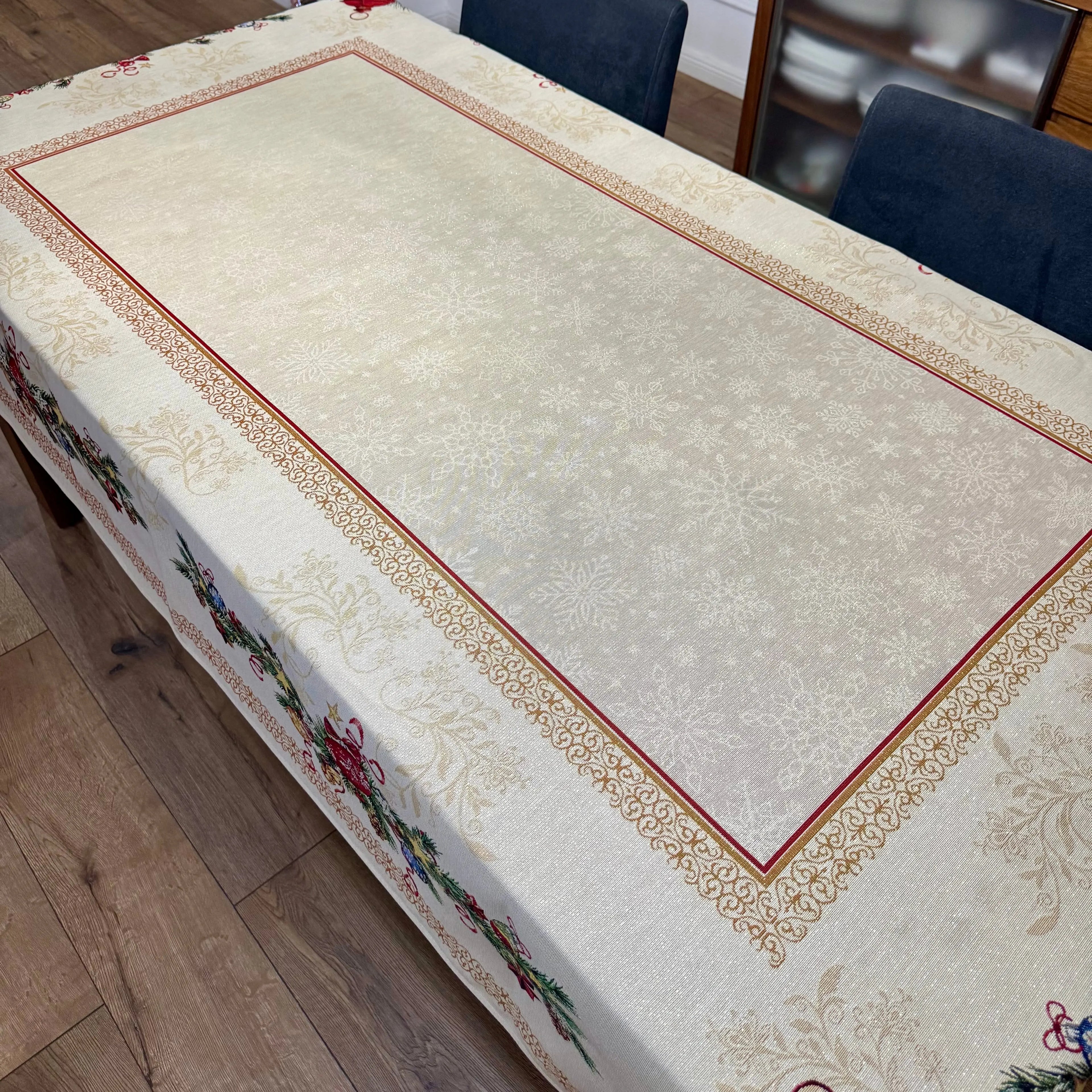 Fete de masa și naproane din gobelin DAYTON, motive de Craciun - Complet personalizabil CASA CRYSTAL CasaCrystal