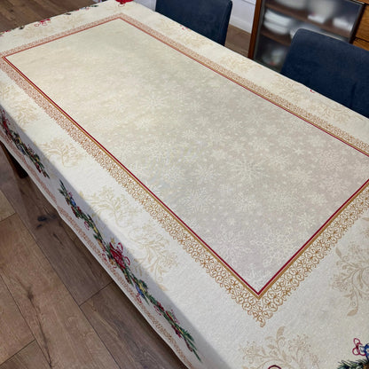 Fete de masa și naproane din gobelin DAYTON, motive de Craciun - Complet personalizabil CASA CRYSTAL CasaCrystal