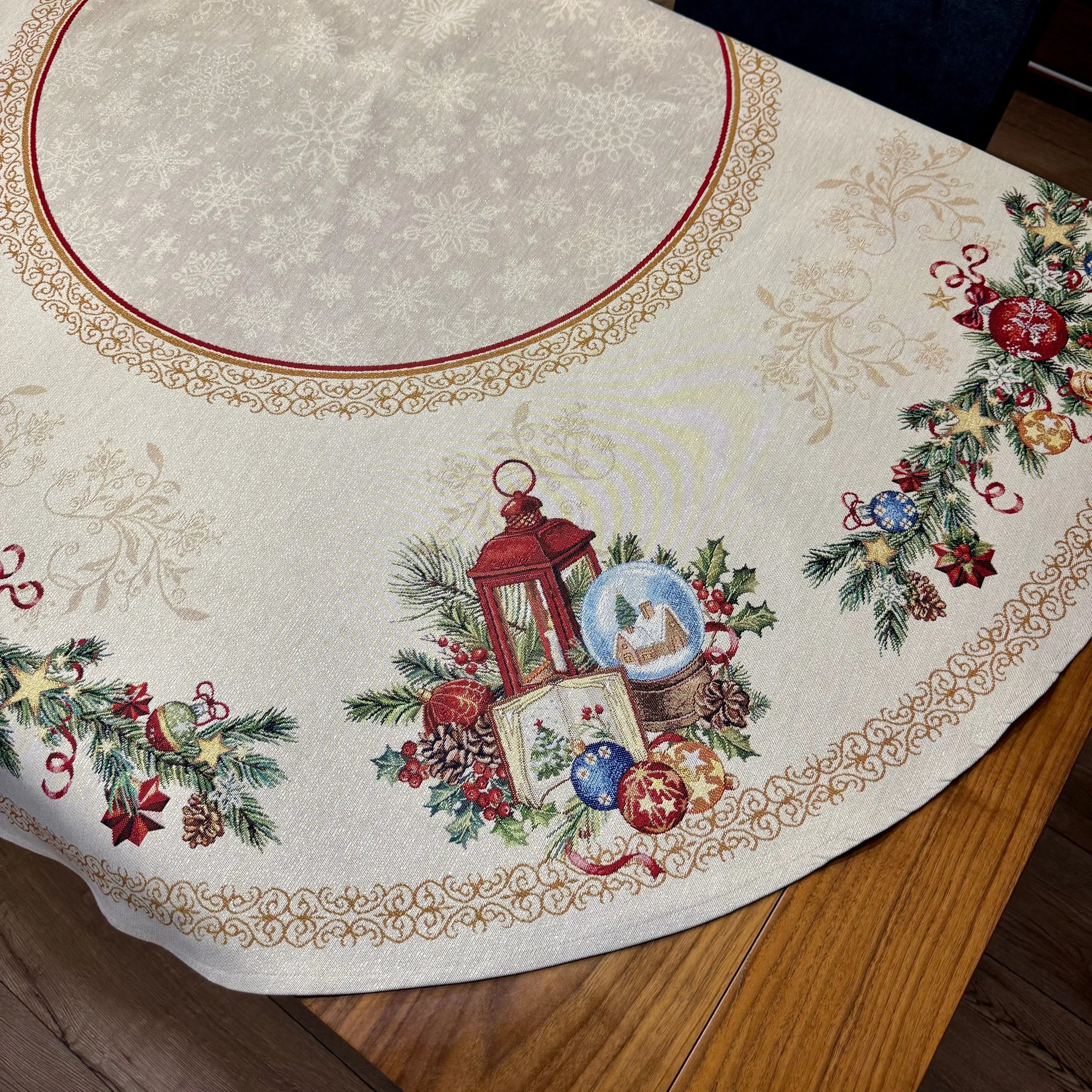 Fete de masa și naproane din gobelin DAYTON, motive de Craciun - Complet personalizabil CASA CRYSTAL CasaCrystal