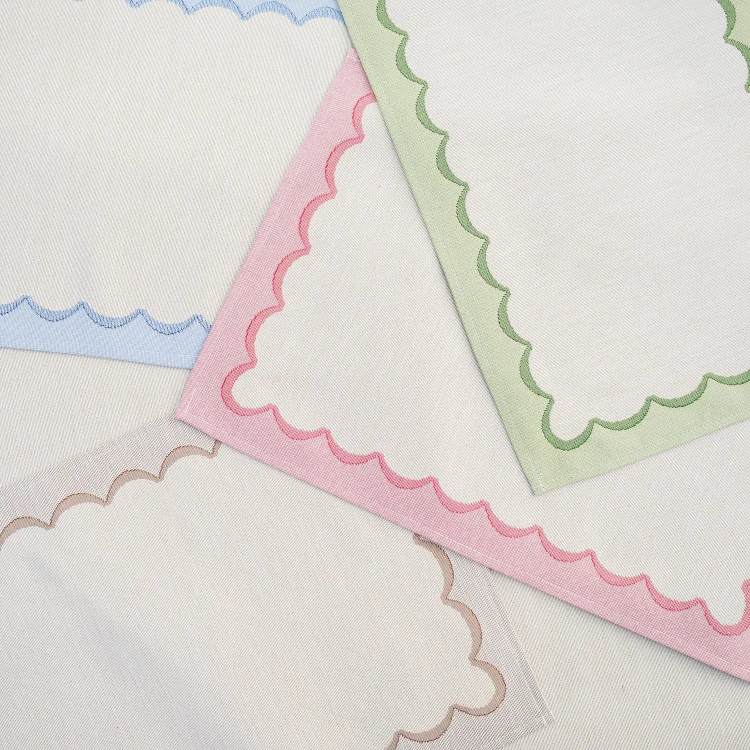 Fete de masa și naproane din gobelin SCALO, motive decorative simple - Complet personalizabil
