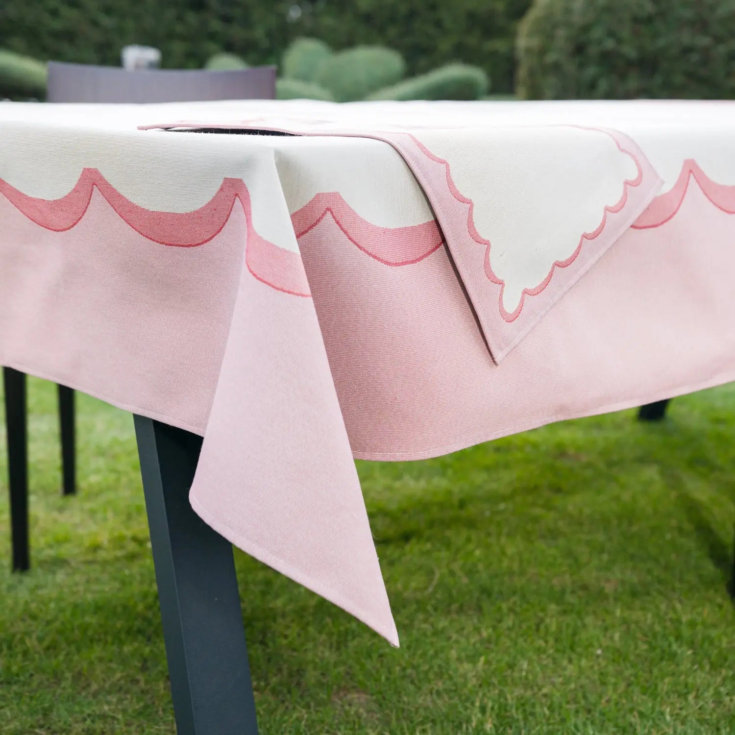 Fete de masa și naproane din gobelin SCALO, motive decorative simple - Complet personalizabil