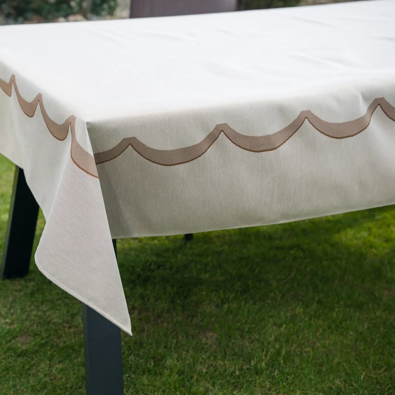 Fete de masa și naproane din gobelin SCALO, motive decorative simple - Complet personalizabil
