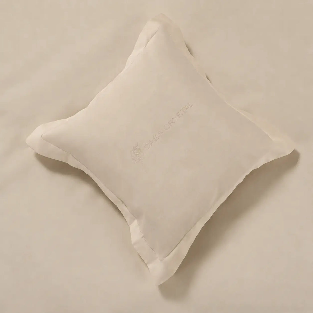 Lenjerie de pat 1 persoană Crem din bumbac satinat dens simplă, personalizabilă – SIMPLE CREM