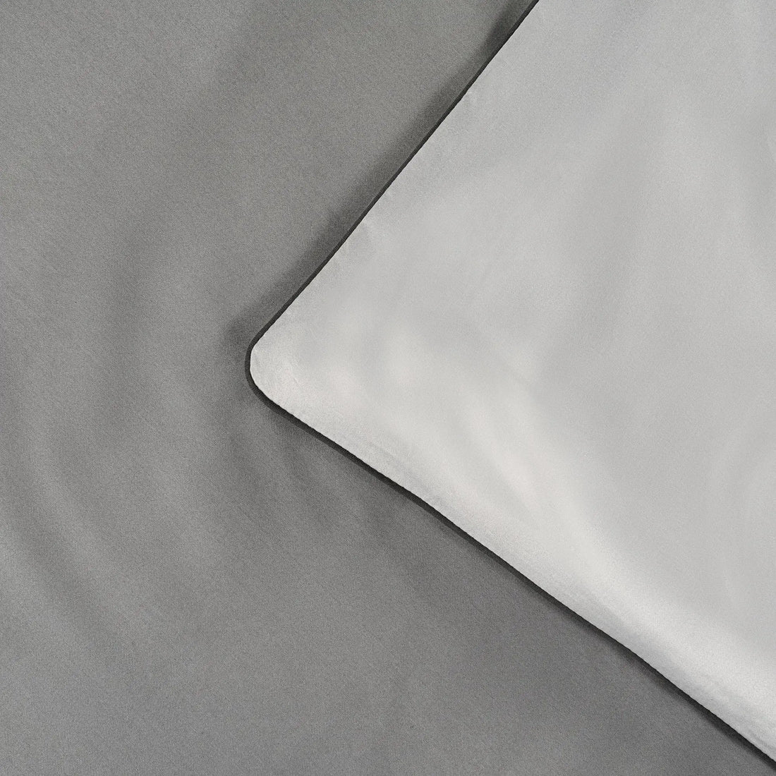 Lenjerie de pat 2 persoane Stones din bumbac 100% natural, durabilă și ușor de întreținut