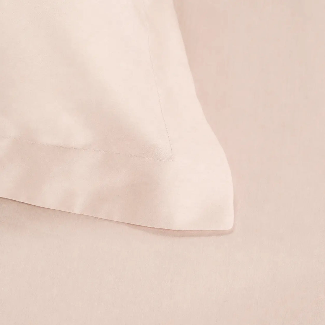 Lenjerie de pat 2 persoane Nude din Bumbac 100% satinat dens simplă, personalizabilă – SIMPLE NUDE
