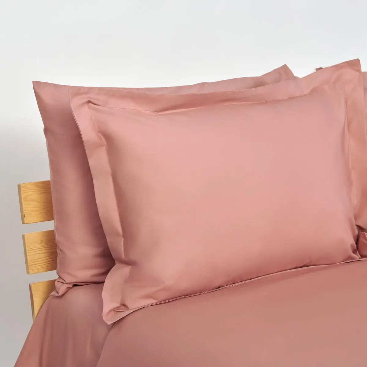 Față de Pernă din Bumbac 100% Natural – Model Oxford cu margine, Dimensiuni și Culori Variate