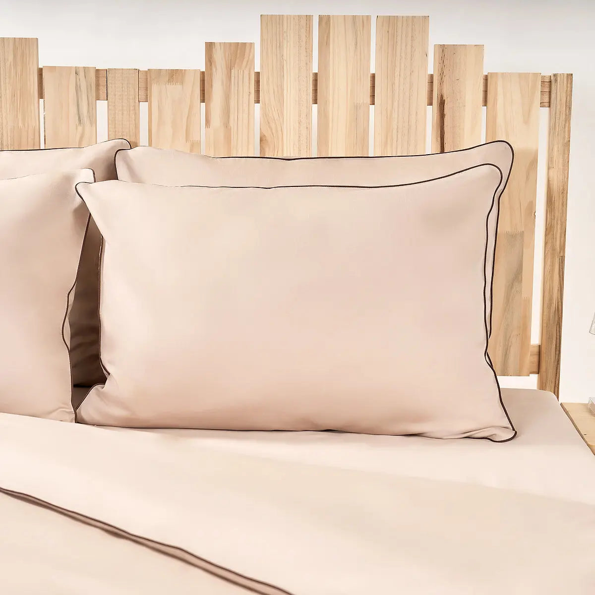Lenjerie de pat 1 persoana &quot;ELEGANT CREAM&quot; CasaCrystal CasaCrystal